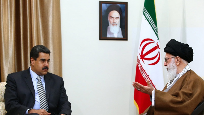 Imam Jameneí  se Reúne con el Presidente de Venezuela