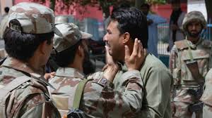 کوئٹہ میں پولیس ٹریننگ سینٹر پر دہشتگردوں کا حملہ، 180پولیس اہلکار جاں بحق و زخمی/ 3 دہشتگرد ہلاک 