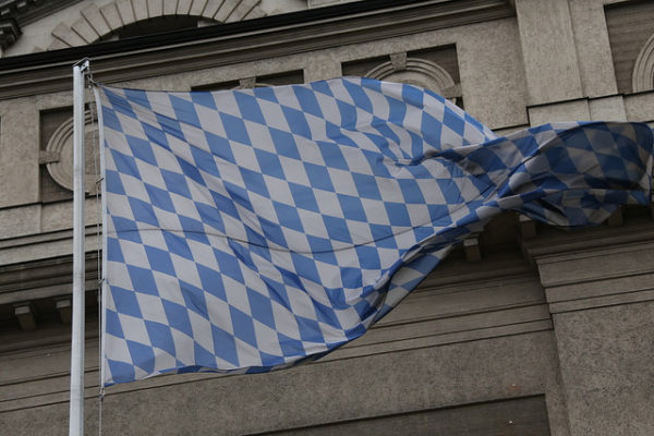 Die Hälfte der Bayern ist gegen Muslime