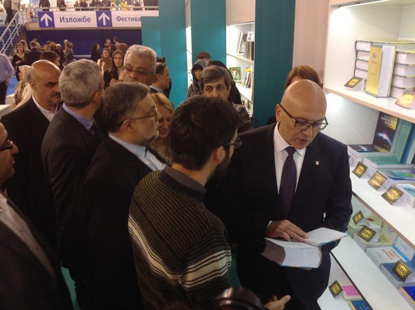 Iran’s exquisite Quran copies displayed in Serbia / Pics