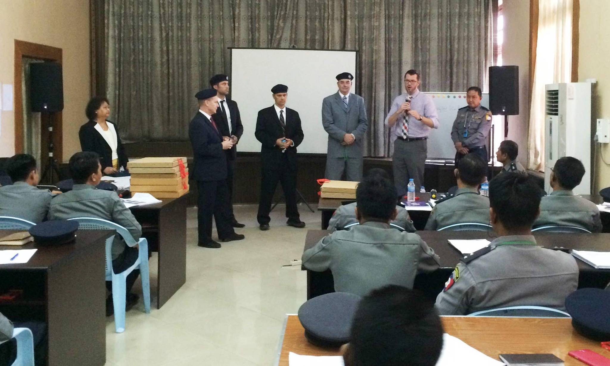 FBI က ျမန္မာႏိုင္ငံရဲတပ္ဖြဲ႕အား ပထမဆံုးအႀကိမ္ သင္တန္းေပးမည္