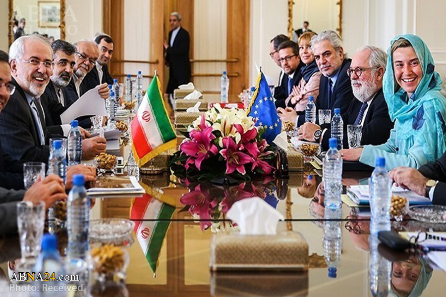 دیداری موگێرنی و زەریف لە تاران