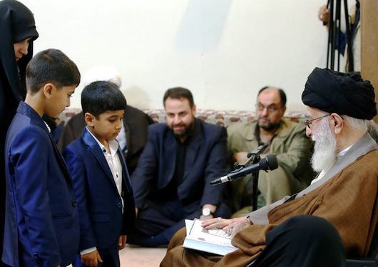 حرم اہل بیت(ع) کے دفاع میں شہید ہونے والوں پر فخر محسوس کرتا ہوں: رہبر انقلاب اسلامی