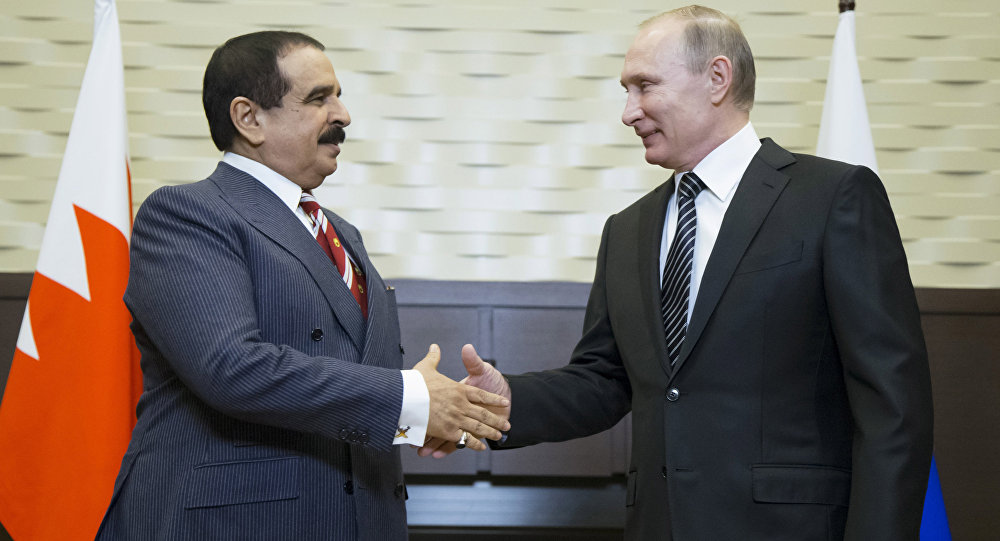 “Moscú Estrecha la Mano al Régimen de Manama para el Desarrollo de sus Eventuales Relaciones Estratégicas” 