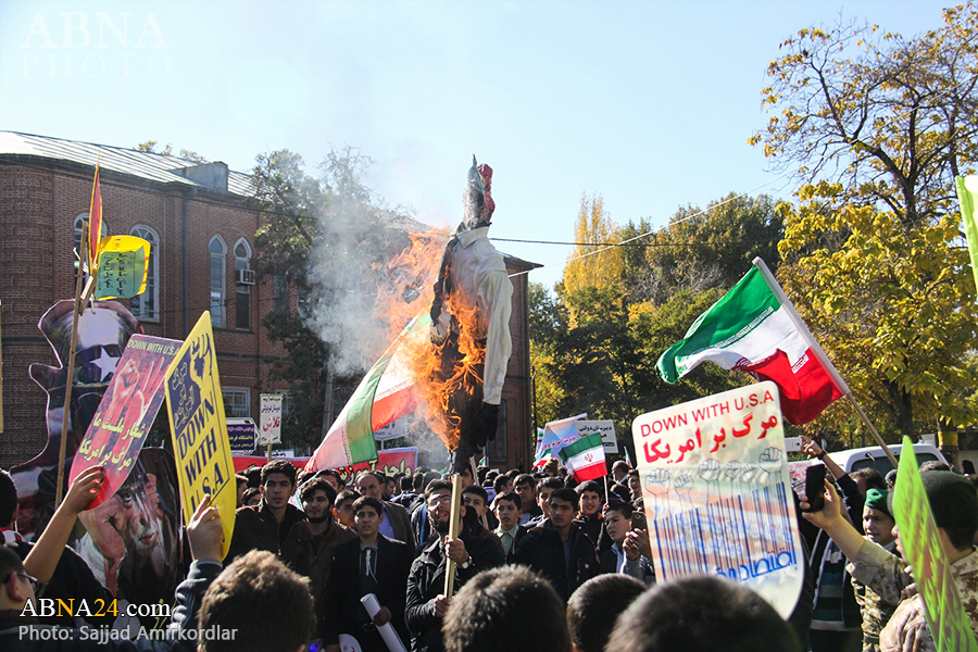 Peringati Hari Nasional Anti Arogansi Global, Rakyat Iran Serentak adakan Pawai Akbar