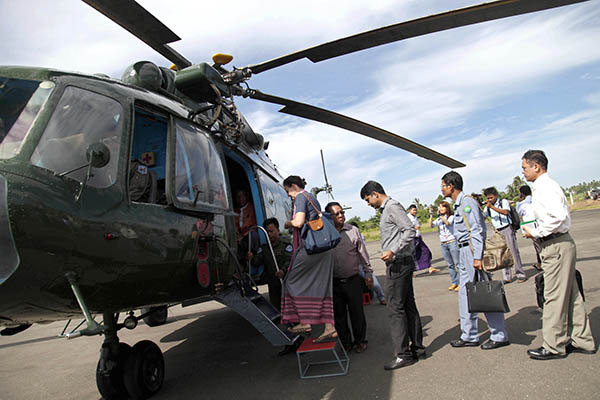ကုလကိုယ္စားလွယ္ႏွင့္ ႏုိင္ငံျခားသံအမတ္မ်ား ေမာင္ေတာခရီးစဥ္တြင္ လူ႔အခြင့္အေရးခ်ိဳးေဖာက္မႈ မျမင္ေတြ႕ဟုဆုိ