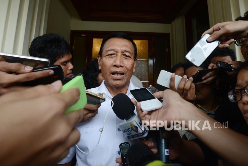 Wiranto Beberkan Kronologi Penyebab Kericuhan