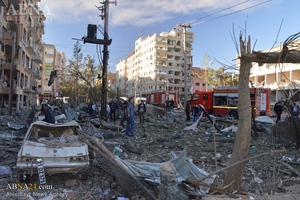 Fotos: Autobmbe in der kurdischen Stadt der Türkei