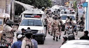 پاکستان؛ کراچی میں دھشتگردانہ واقعات کے بعد سرچ آپریشن جاری