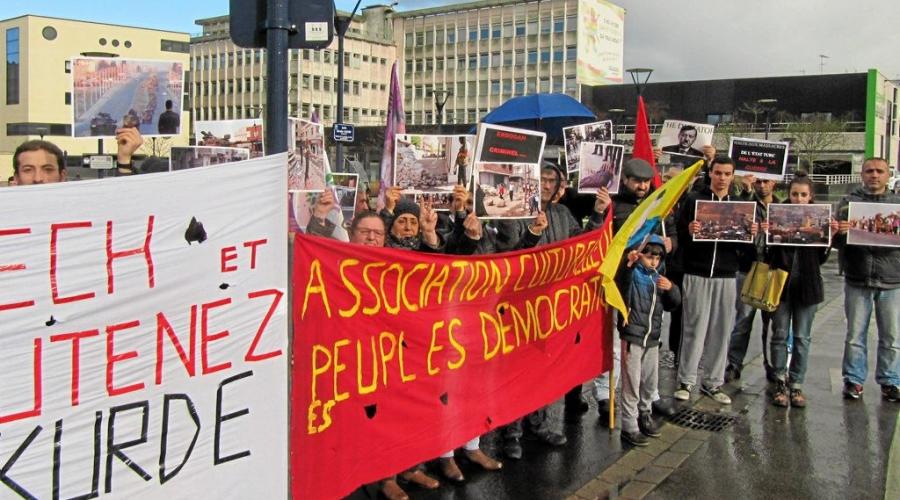 France : des Kurdes manifestent contre la répression en Turquie