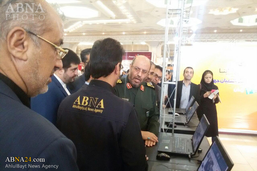 اخبارات اور جرائد کی بین الاقوامی نمائش میں وزیر دفاع نے ابنا کے اسٹال کا دورہ کیا+ تصاویر
