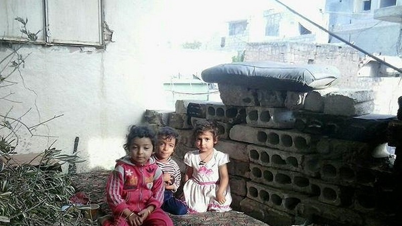 सीरिया, आईएस आतंकियों द्वारा बेगुनाह नागरिकों पर हमला।