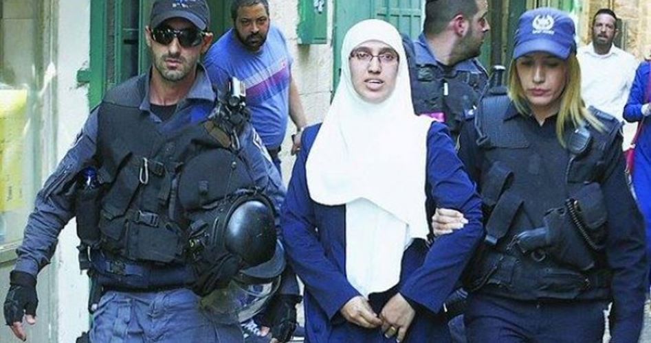 Zionist police arrests two Palestinian women 