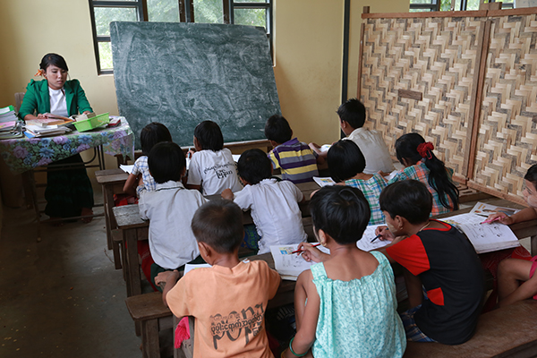 အေျခခံပညာေက်ာင္းမ်ားတြင္ ေက်ာင္းခ်ိန္ျပင္ပႏွင့္ စေန ေက်ာင္းတက္ရမည့္ အစီအစဥ္ ဆရာ၊ ဆရာမ အခ်ိဳ႕အခက္ေတြ႕ေန