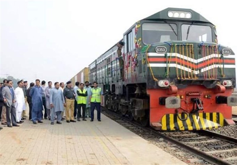 لاہور سے چین کے لیے پہلا تجارتی وفد روانہ