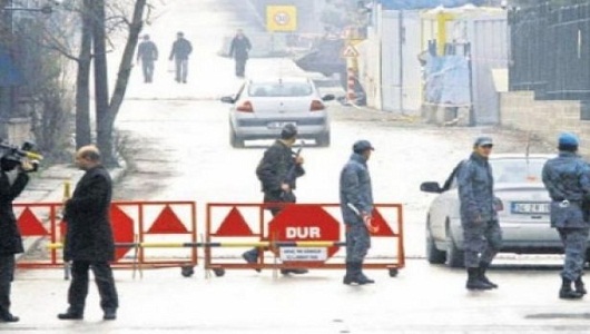 Kozmik Oda savcısı sahte kimlikle yakalandı