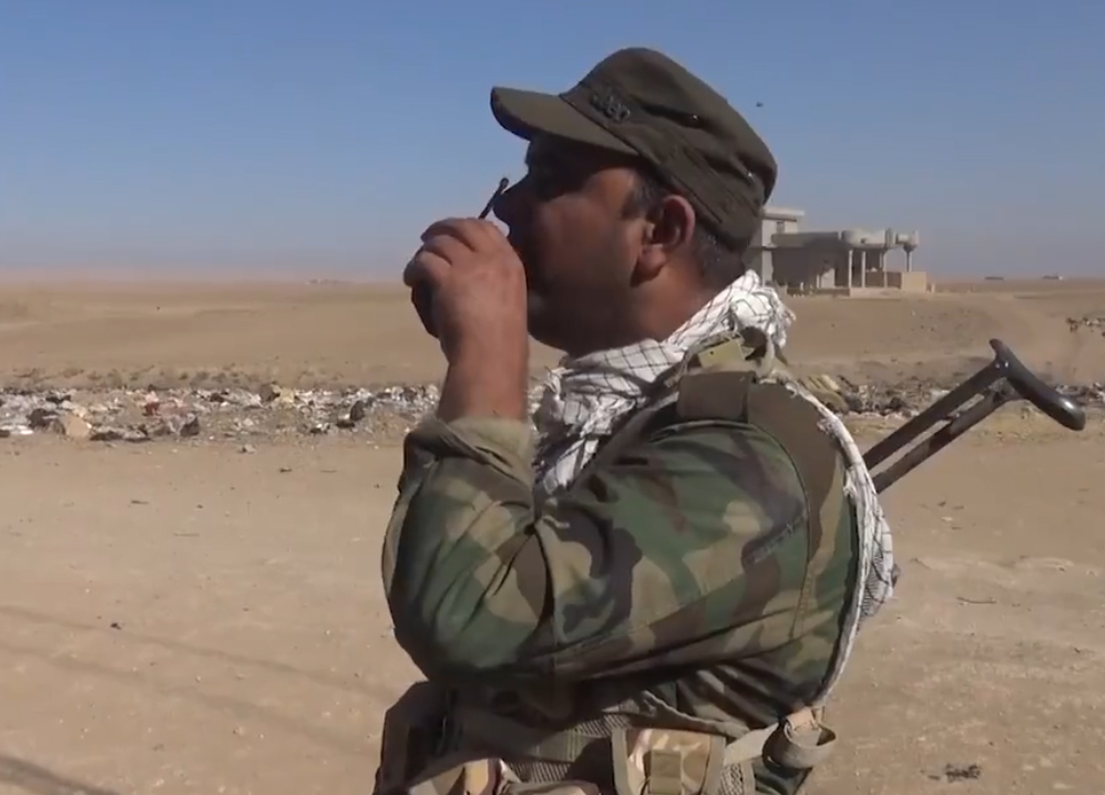 فيديو / الحشد الشعبي يشتبك مع مسلحي داعش التكفيري ويقتل منهم عددا غرب الموصل