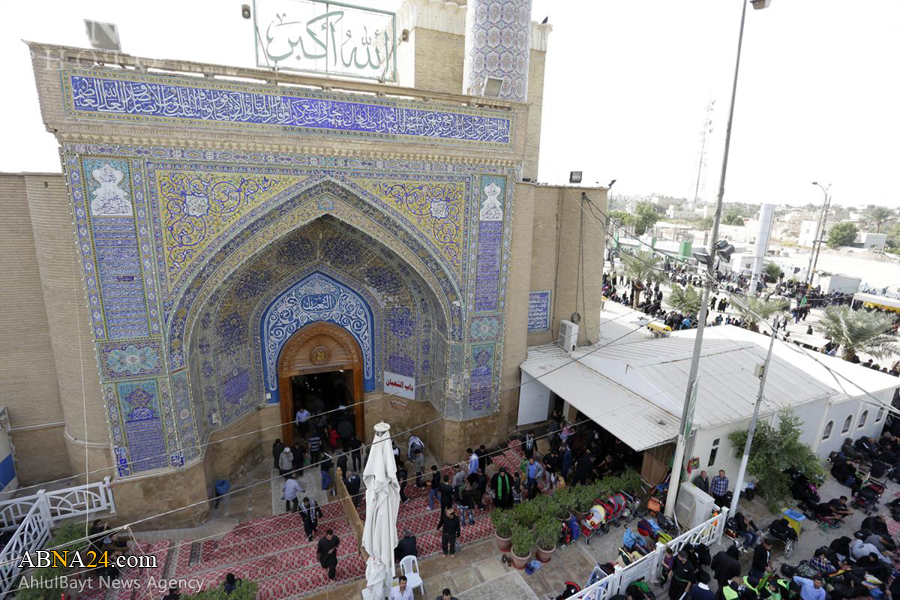 تقرير مصور/ مسجد الكوفة يستقبل زوار أربعينية الامام الحسين (ع)