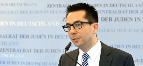 Muslime und Juden gegen staatlich aufgezwungene Integration
