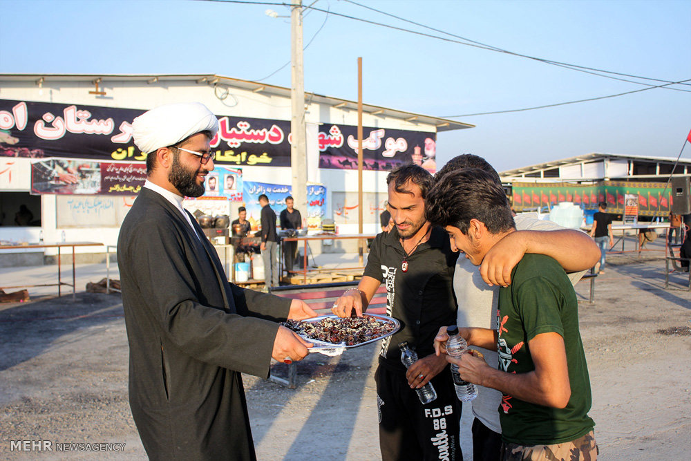 تصویری رپورٹ: شلمچہ سرحد سے زائرین کا عراق میں داخلہ