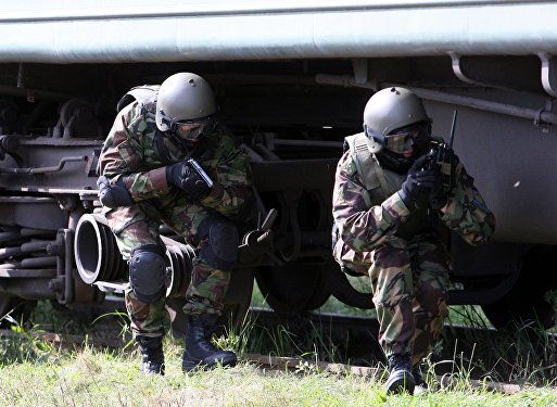 Russia arrests 10 militants linked to ISIS