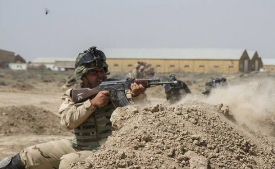 مقتل خمسة انتحاريين والسادس يفجر نفسه بين المدنيين في عين التمر غربي كربلاء+(صور)