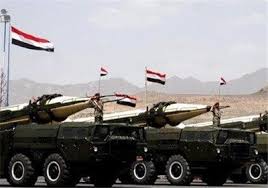 یمنی فوج نے آل سعود کے اہم فوجی اڈوں کو میزائلوں کا نشانہ بنایا