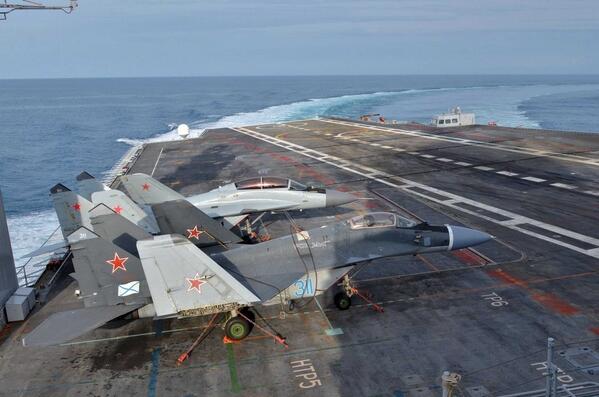 Pesawat MIG-29K Rusia Terhempas Berhampiran Kapal Admiral Kuznetsov. Pesawat MIG-29K Rusia Terhempas Berhampiran Kapal Admiral Kuznetsov.