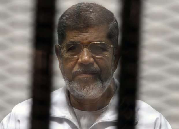 مصر کے سابق صدر محمد مرسی کی سزائے موت منسوخ
