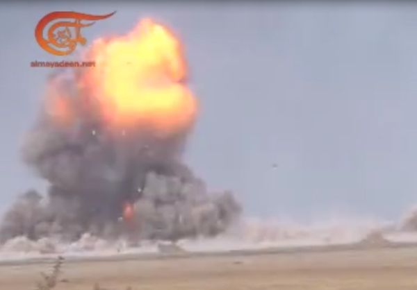 تقرير مصور/ قناة الميادين توثق تفجير سيارة مفخخة لداعش نفذه الحشد الشعبي بالقرب من تلعفر