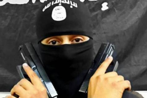 "دعوشي" ينفجر وسط أسرته ويقتل جميع أفرادها شرق الموصل 