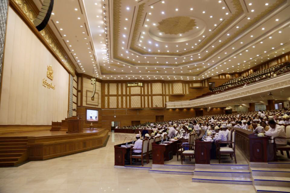 ရပ္ေက်းဥပေဒျပင္ဆင္ၿပီးပါက ပြဲလမ္းသဘင္မ်ား ခြင့္ျပဳခ်က္အဆင့္ဆင့္ ေတာင္းခံရန္မလိုေတာ့