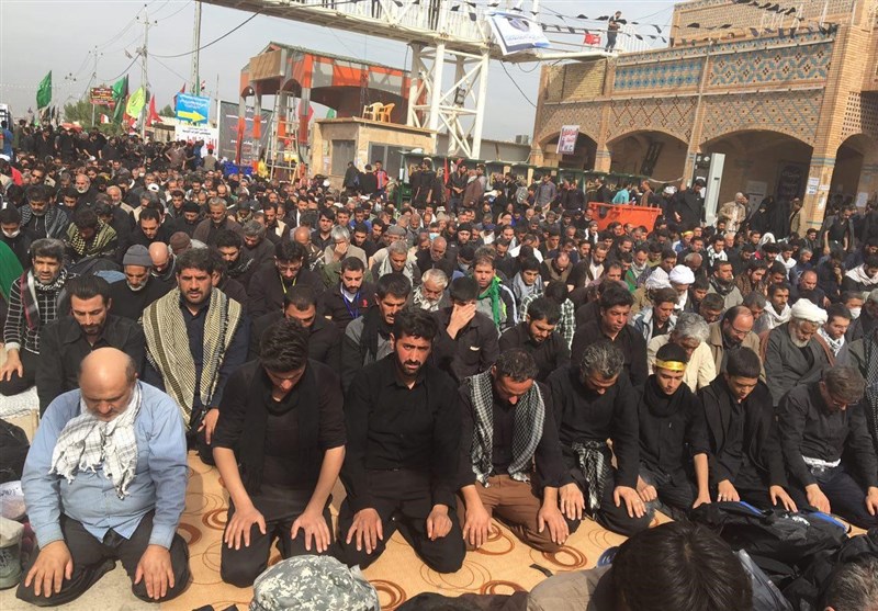 دنیا کی سب سے بڑی نماز جماعت، نجف و کربلا کے راستے میں + تصاویر