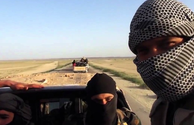 هروب قادة داعش مع عوائلهم من تلعفر باتجاه سوريا