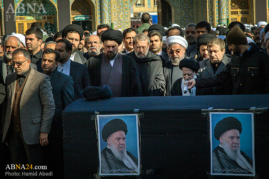 Berita Bergambar: Perarakan Mengusung Jenazah Almarhum Ayatullah Mousawi Ardebili Di Qom.