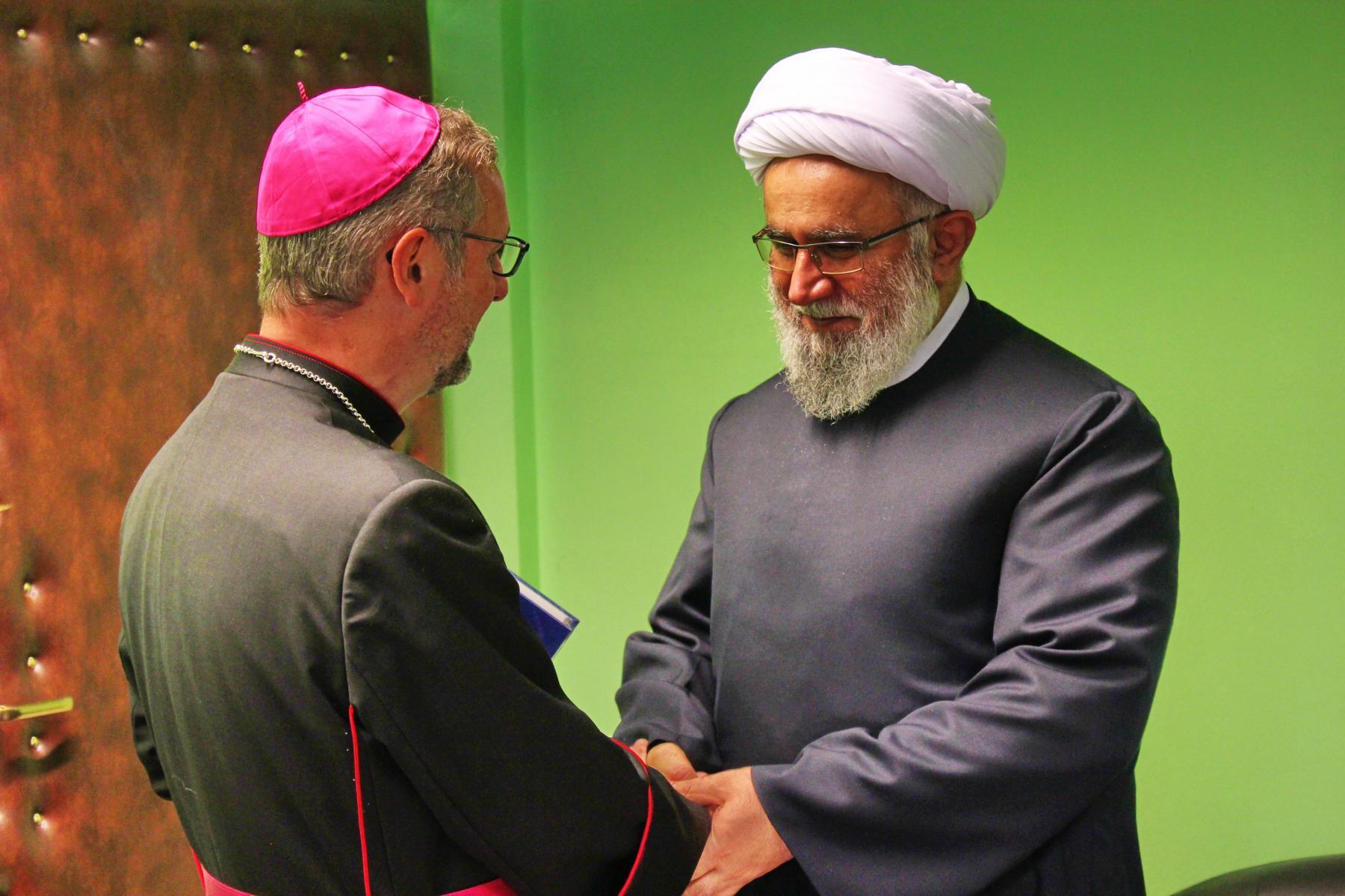 Der Erzbischof zu Gast in der Blauen Moschee 