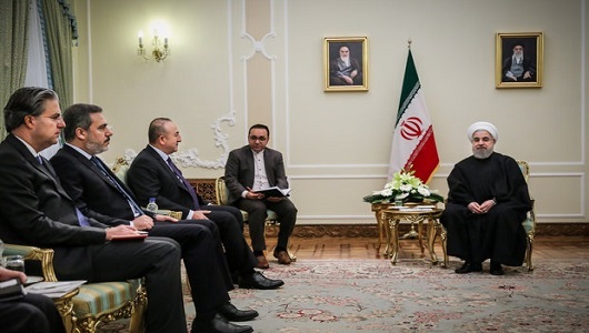 Ruhani: Irak ve Suriye’nin toprak bütünlüğü korunmalı