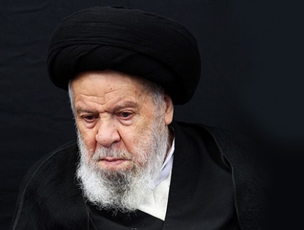 آیت اللہ موسوی اردبیلی معاشرے کی روزمرہ کی ضروریات پر خصوصی توجہ دیتے تھے