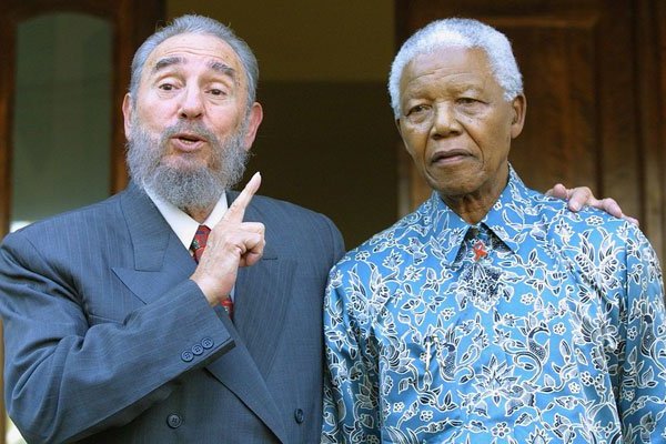 Fidel Castro, Cuban former president who defied U.S., dies at 90