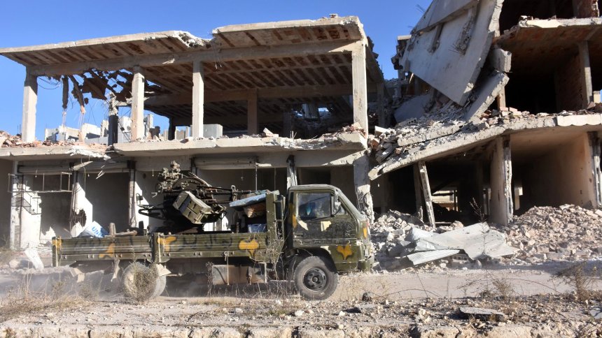 Tausende Zivilisten fliehen aus Ost-Aleppo