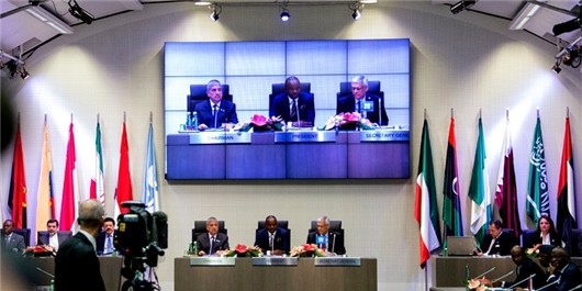  Bloomberg yazdı: OPEC Riyad’ı umursamadı/Viyana zirvesi yapılacak 