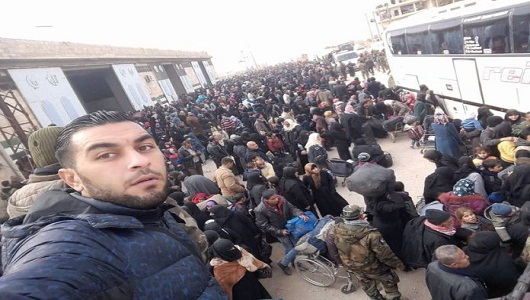 Halep’te Teröristlerden kaçan onbinlerce sivil güvenli bölgelere geçmeyi başardı