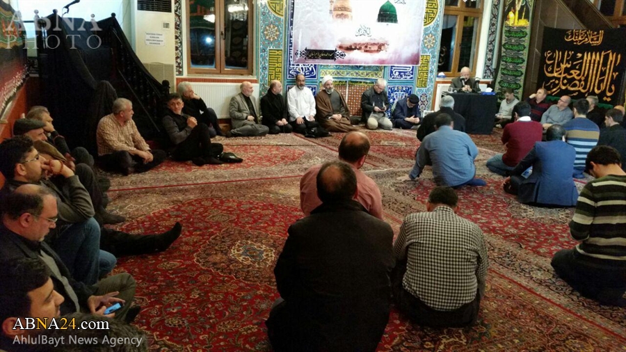 Muslim Turki Peringati Haul Nabi Muhammad Saw di Istanbul