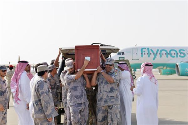 مقتل جنديين سعوديين على يد الجيش اليمني في جيزان 