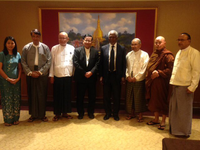 ရန္ကုန္ၿမိဳ႕ ရခိုင္ ႏွင့္ မြတ္စလင္ အသိုင္းအ၀ိုင္းႏွစ္ခုမွ လူငယ္မ်ားႏွင့္ ကိုဖီအာနန္ ေတြ႔ဆံု