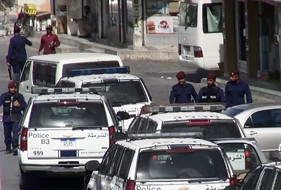 استمرار منع إقامة صلاة الجمعة في الدراز.. والقوات الخليفية تشدد خناق الحصار