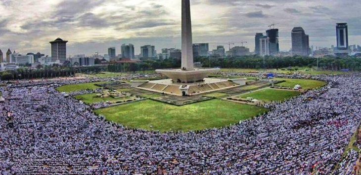 Memaknai Guyuran Hujan dalam Aksi 212