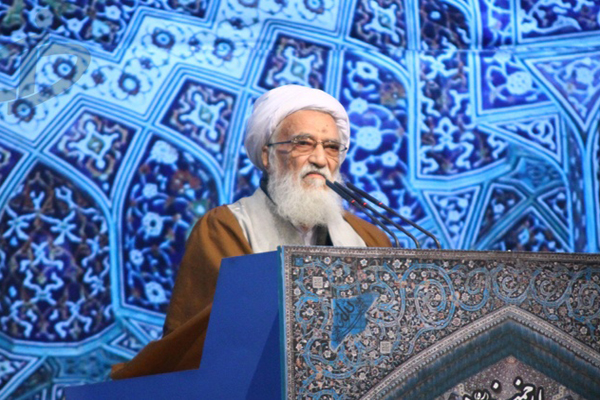 「アメリカ上下院でのイラン制裁法延長の決定は核合意の違反」