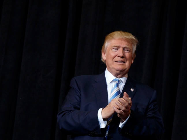 Twitter will not cooperate with Trump to track Muslims; Facebook, Google, Microsoft, IBM, Apple do not reply