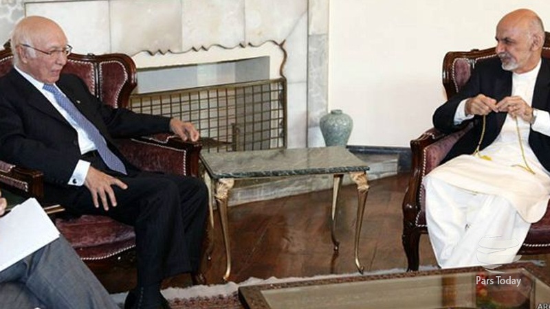 سرتاج عزیز: پاکستان افغان مسئلے کے سیاسی حل کے لئے کوشش کر رہا ہے